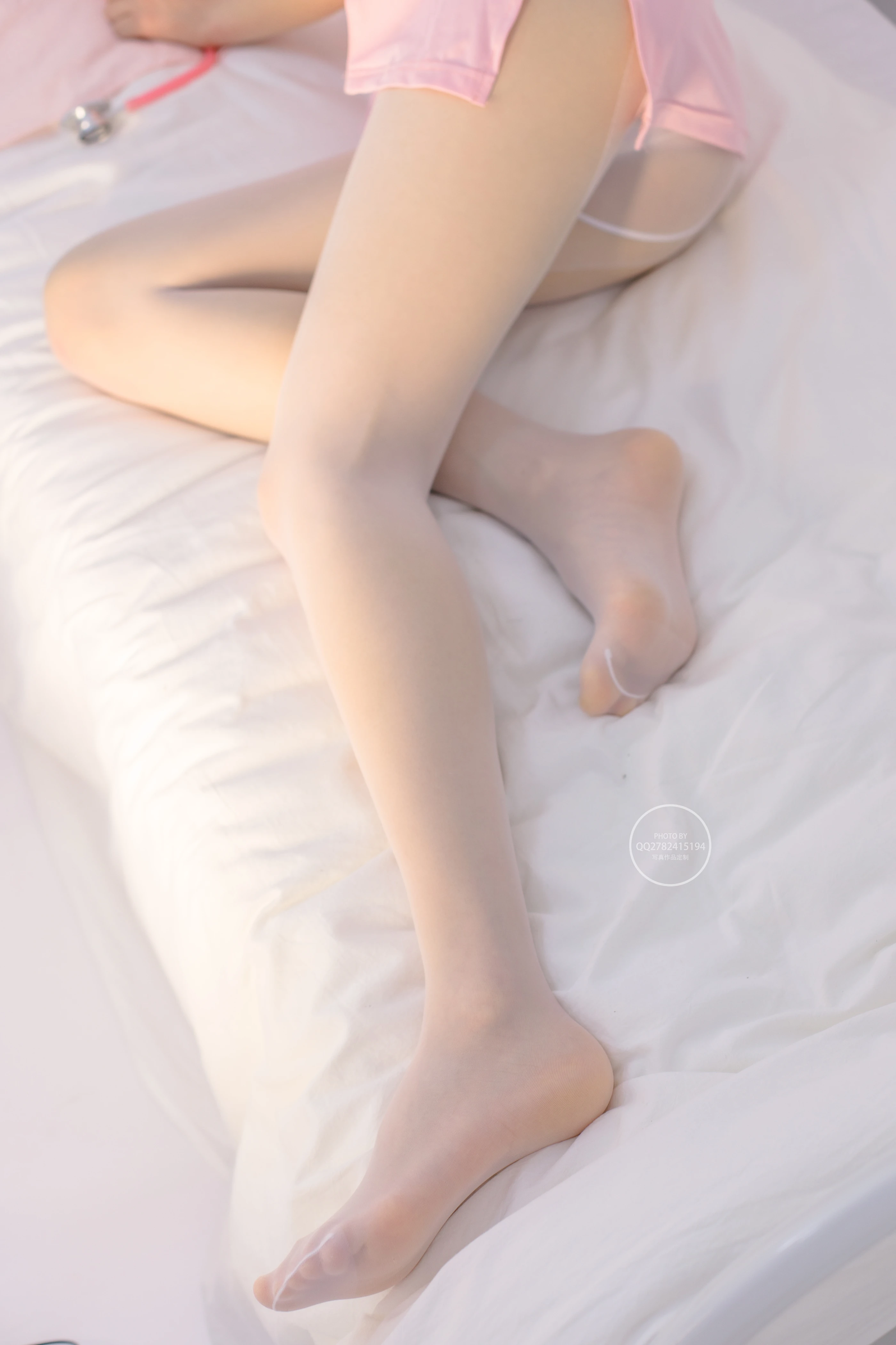 森萝财团 有料 NO.041粉嫩护士服白丝 [62P]插图6